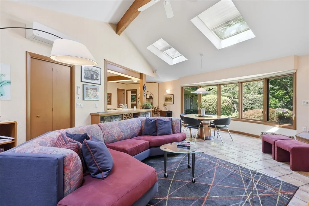Photo of 200 Crestview Circle