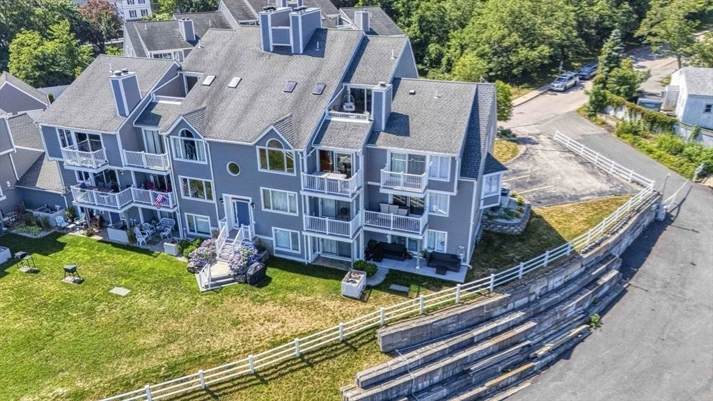 Photo of Unit 3306 at 700 Shore Dr