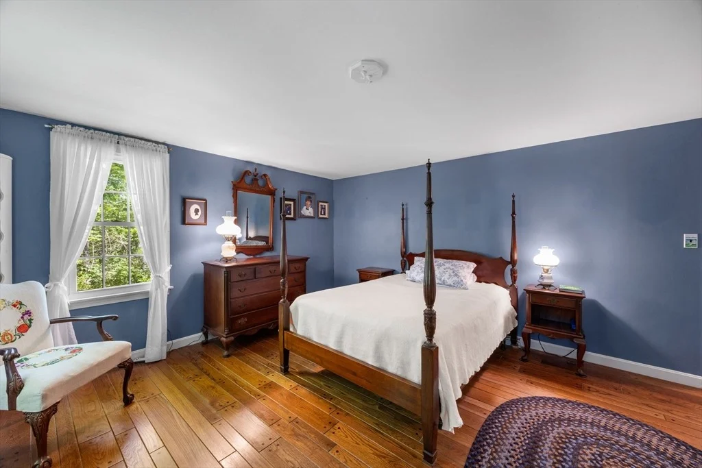 Photo of 160 Joe Long Rd