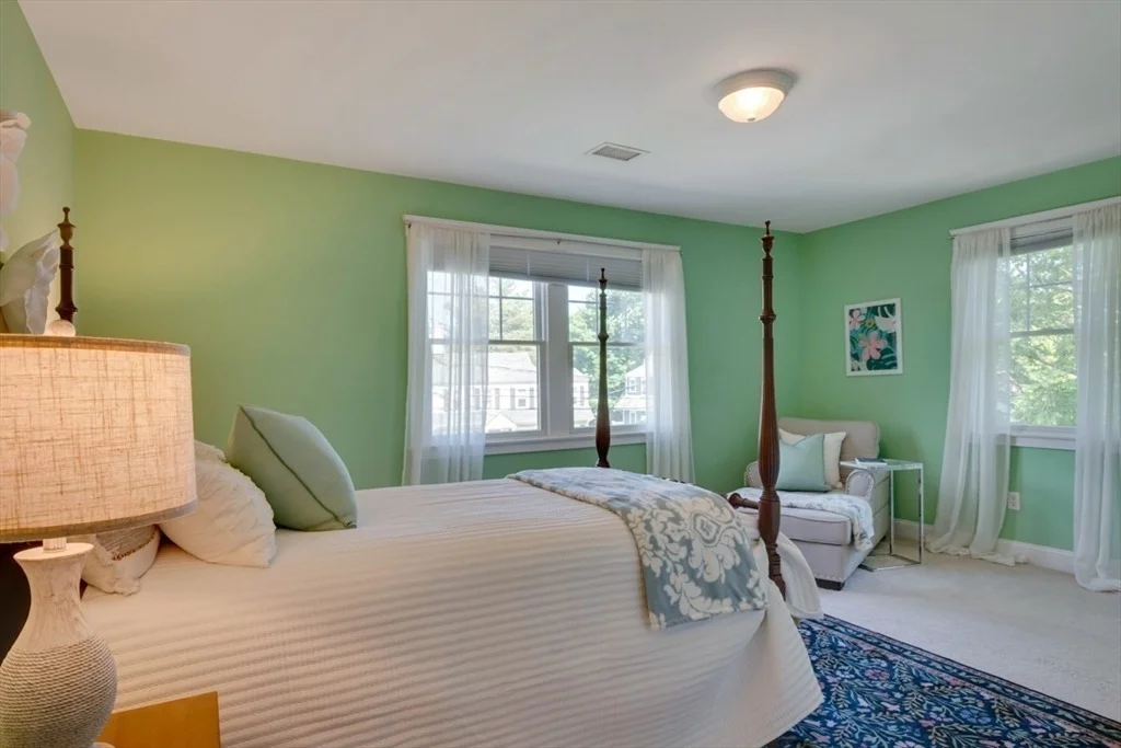 Photo of 39 Lawton Rd