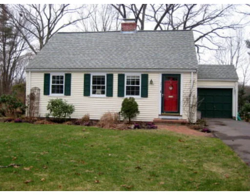 Photo of 21 Shadow Ln