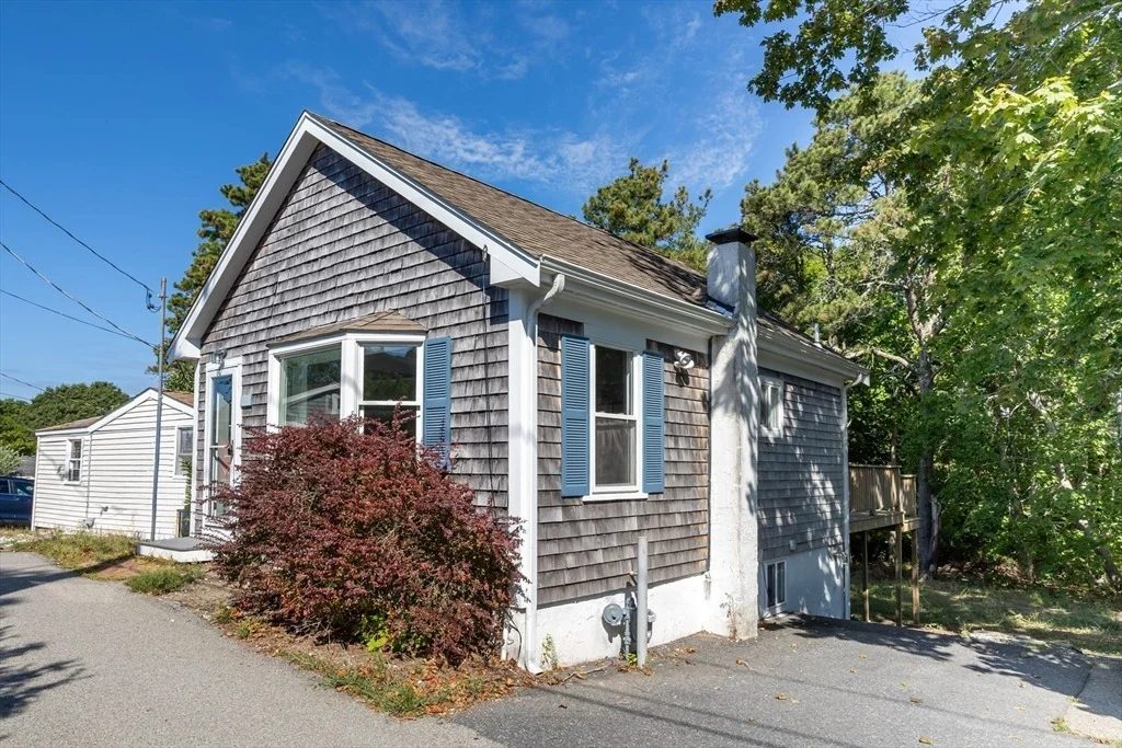 Photo of Unit A at 3-A Thompson Road