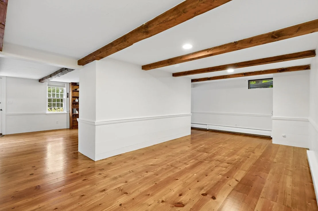 Photo of 35 Bare Hill Road