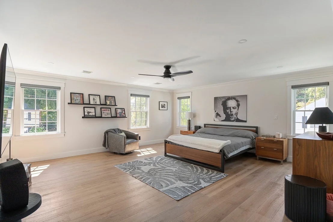Photo of 5 Travis Rd.