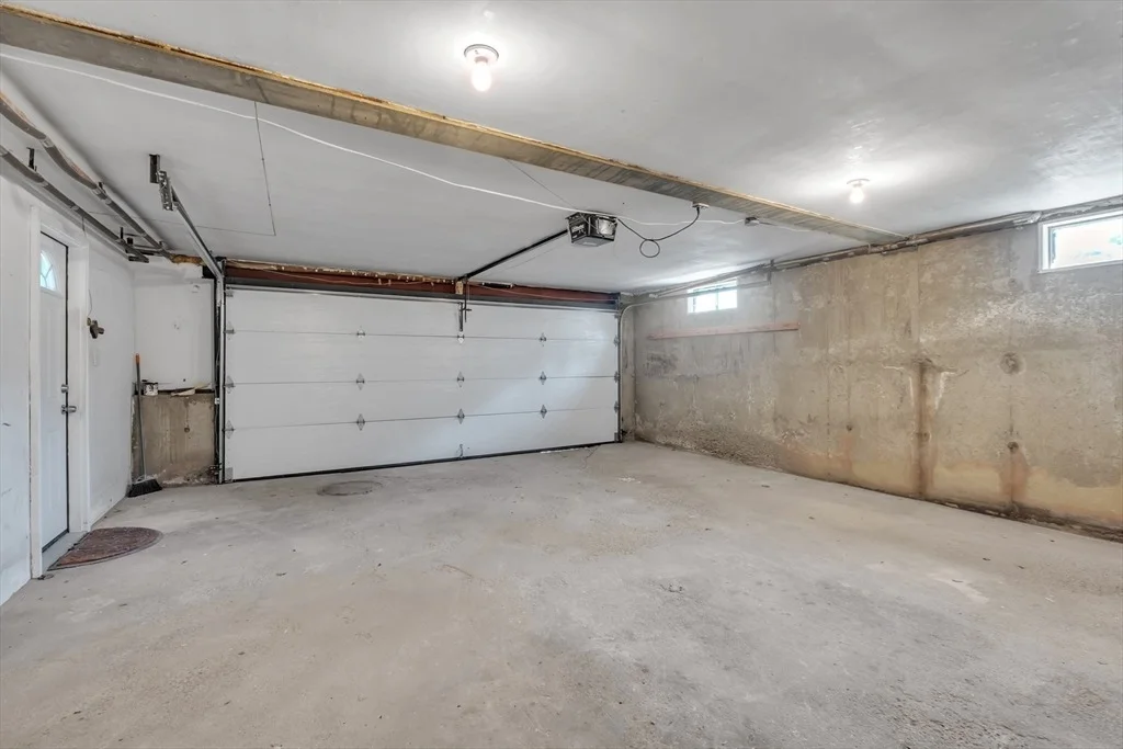 Photo of 132 Winifred Ave
