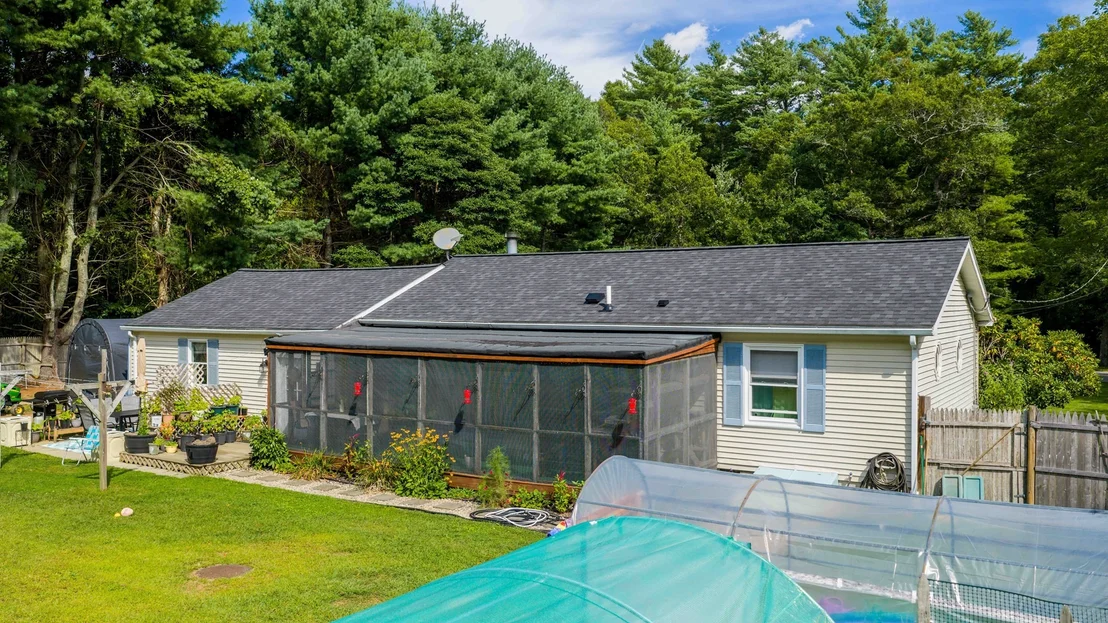 Photo of 247 Perry Hill Rd