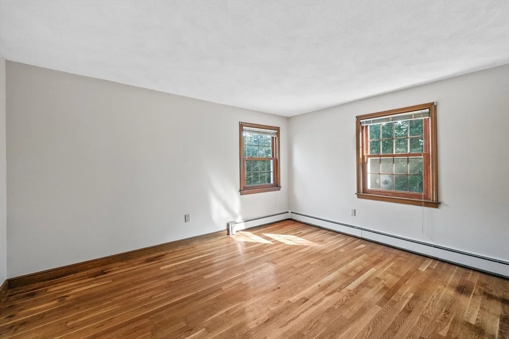 Photo of 18 Heritage Lane