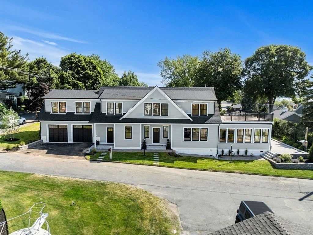 Photo of 10 Naugus Ave