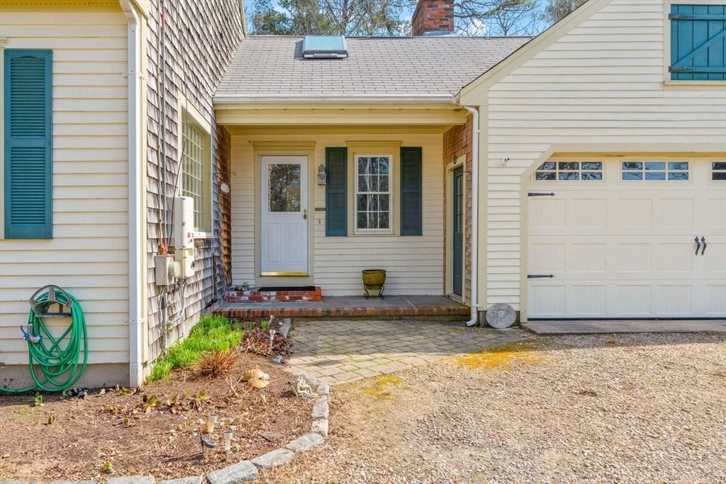 Photo of 352 Nye Road