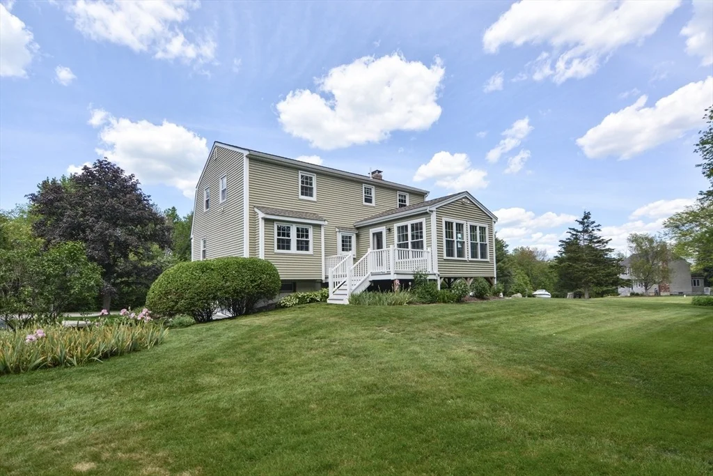 Photo of 6 Thayer Rd