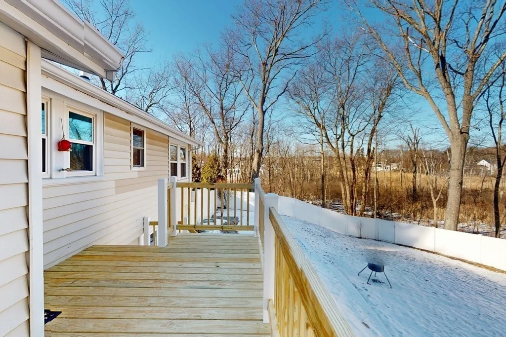 Photo of 1393 Trapelo Road