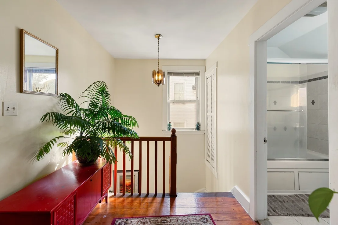 Photo of 100 Euclid Ave