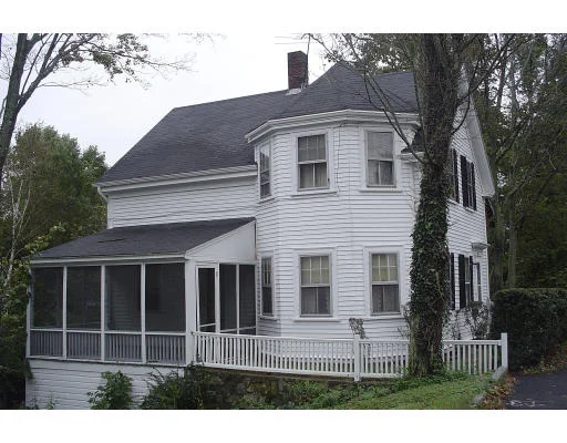 Photo of 360 Main Street