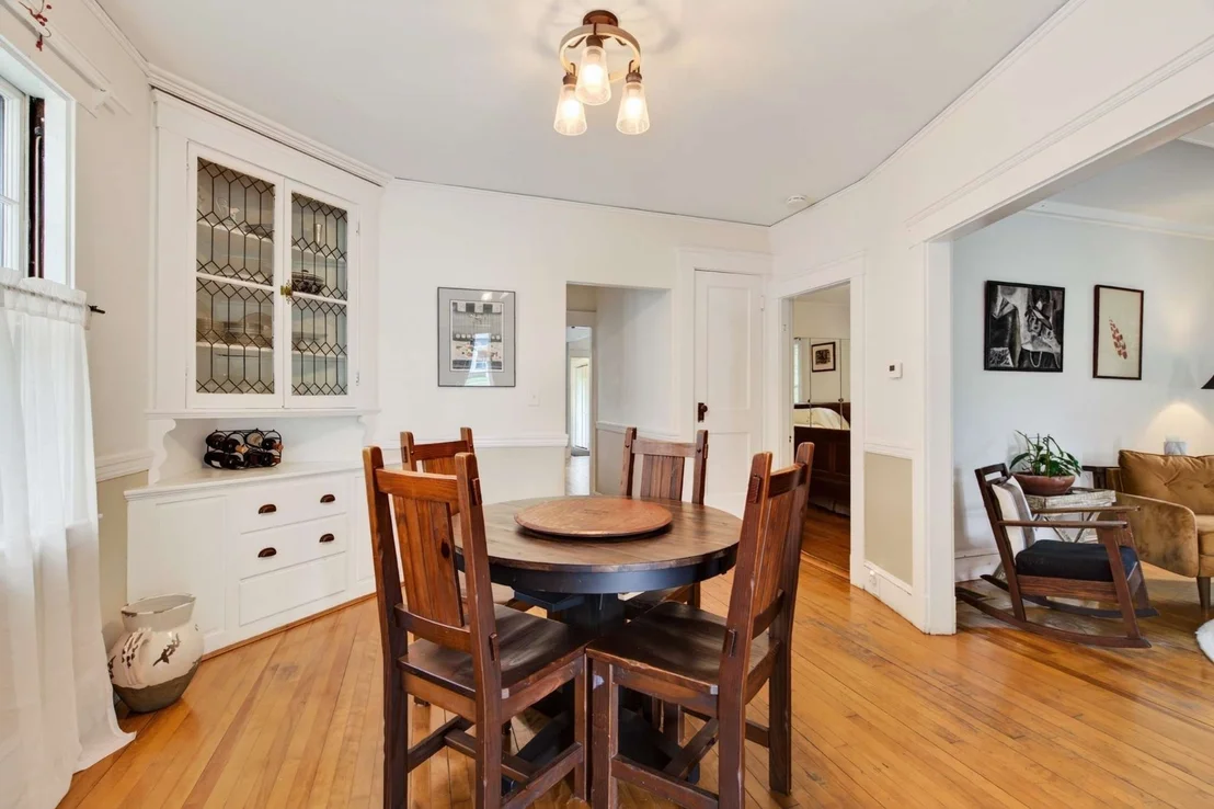 Photo of 362 Mount Vernon St