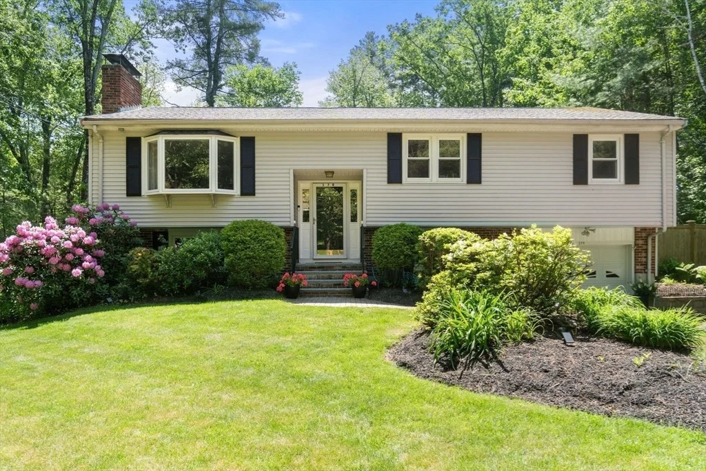 Photo of 170 Hudson Road