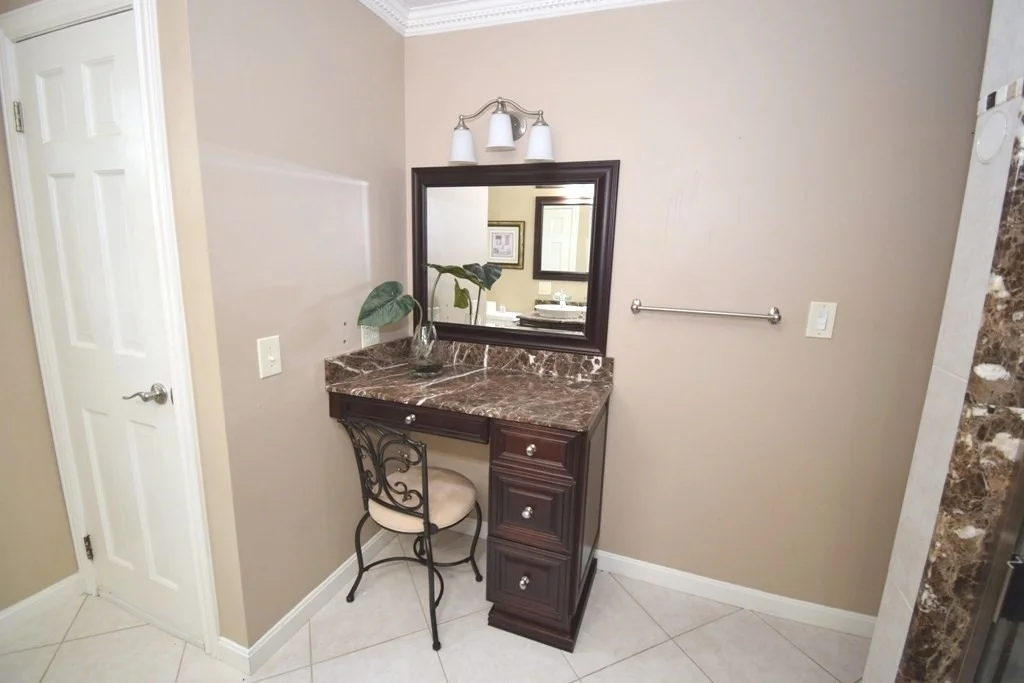 Photo of 14 Colonial Drive