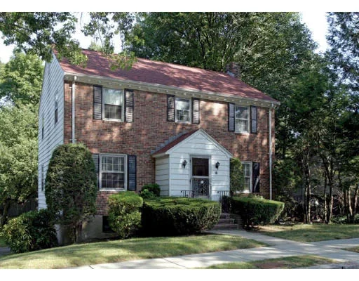 Photo of 23 Cushing Road
