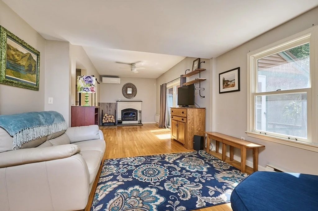 Photo of 55 Huckle Hill Road