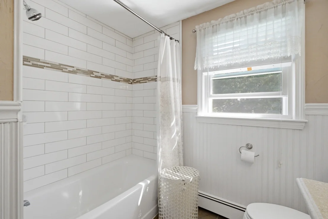 Photo of 4 Portmore Ln