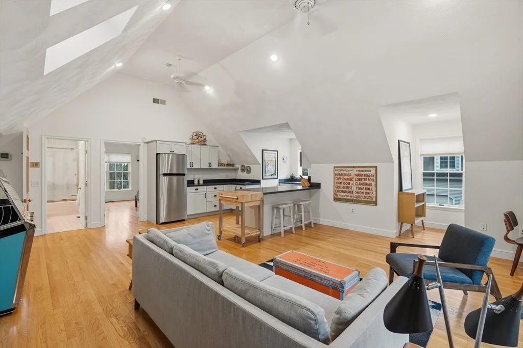 Photo of 117 Castle Hill Rd