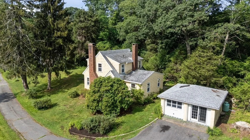 Photo of 134R Leonard Street