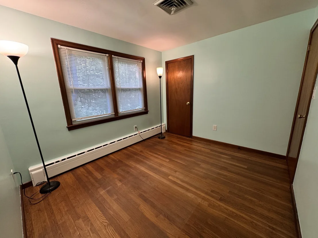 Photo of 56 Valleyview Rd