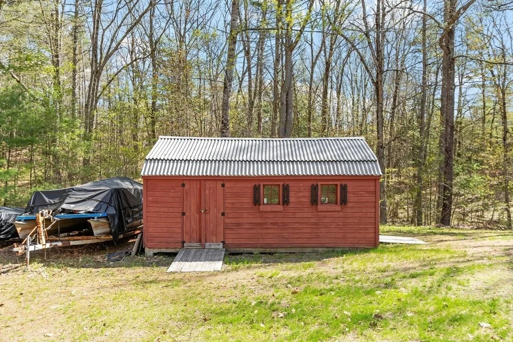 Photo of 111 Hale Rd