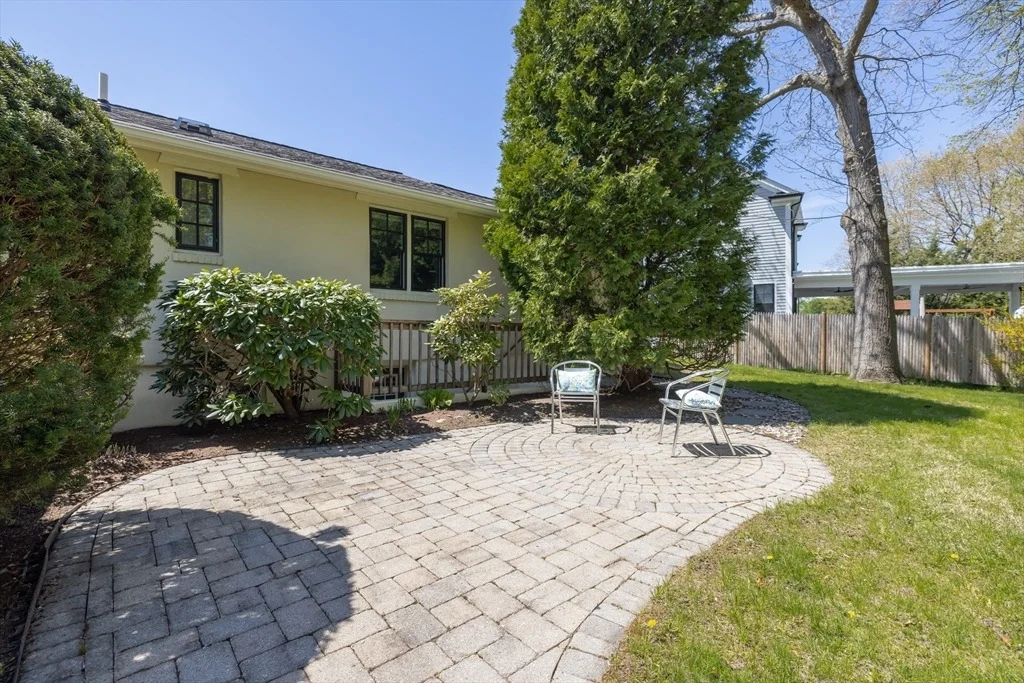 Photo of 100 Elder Road