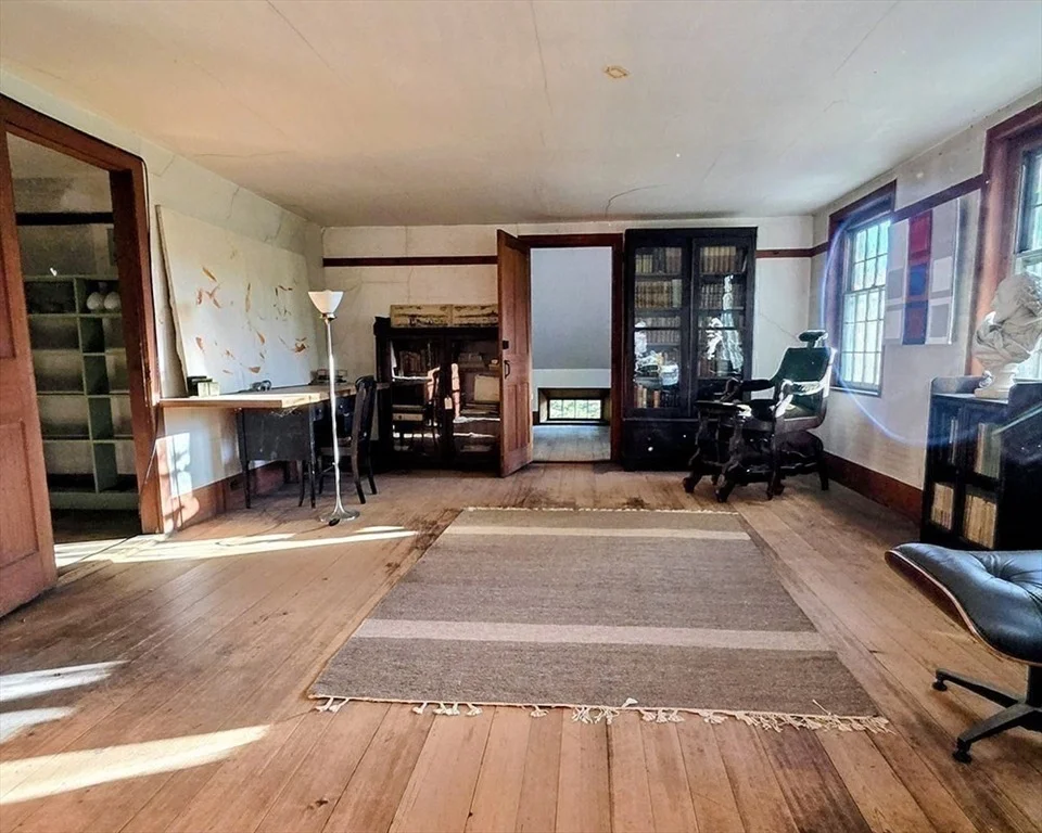 Photo of 78 Shaker Rd