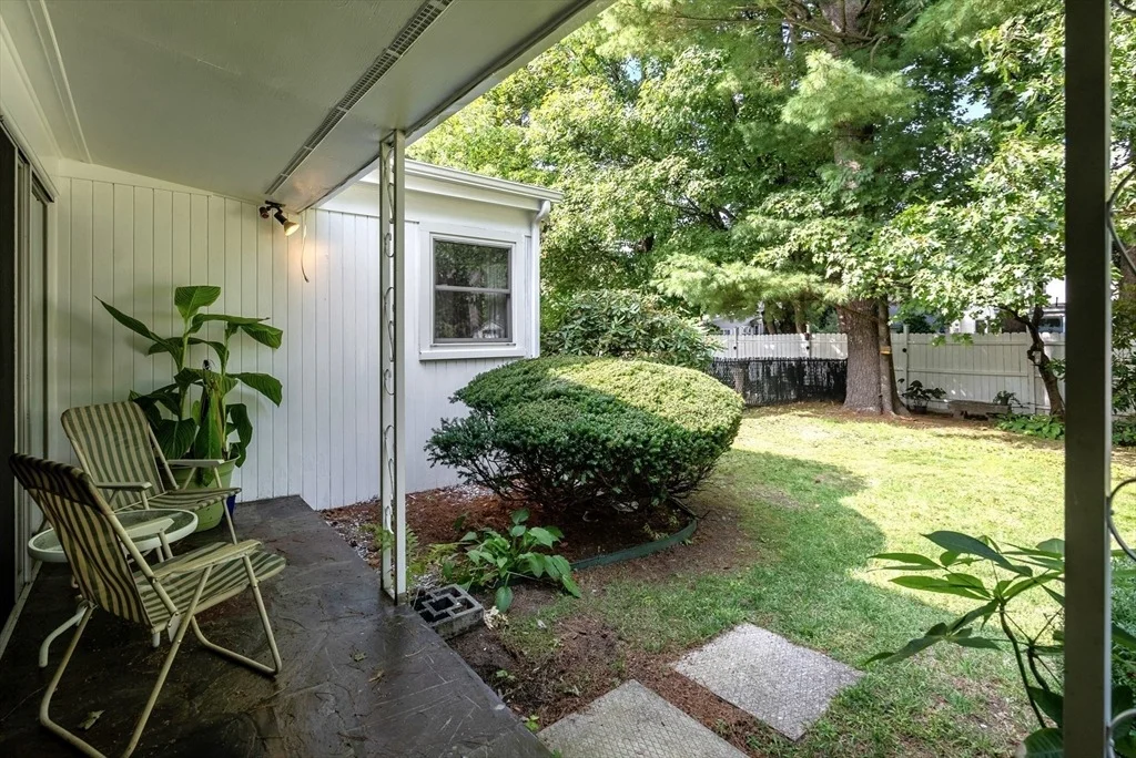 Photo of 11 Highland Cir