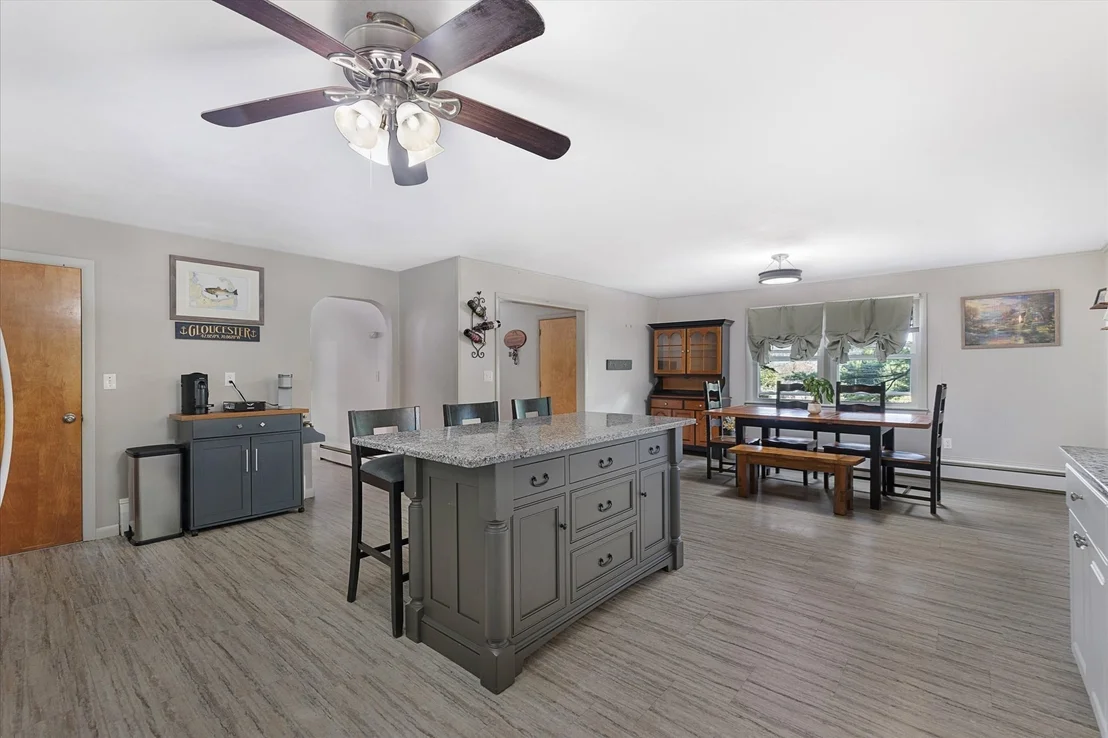 Photo of 6 Hadley Path