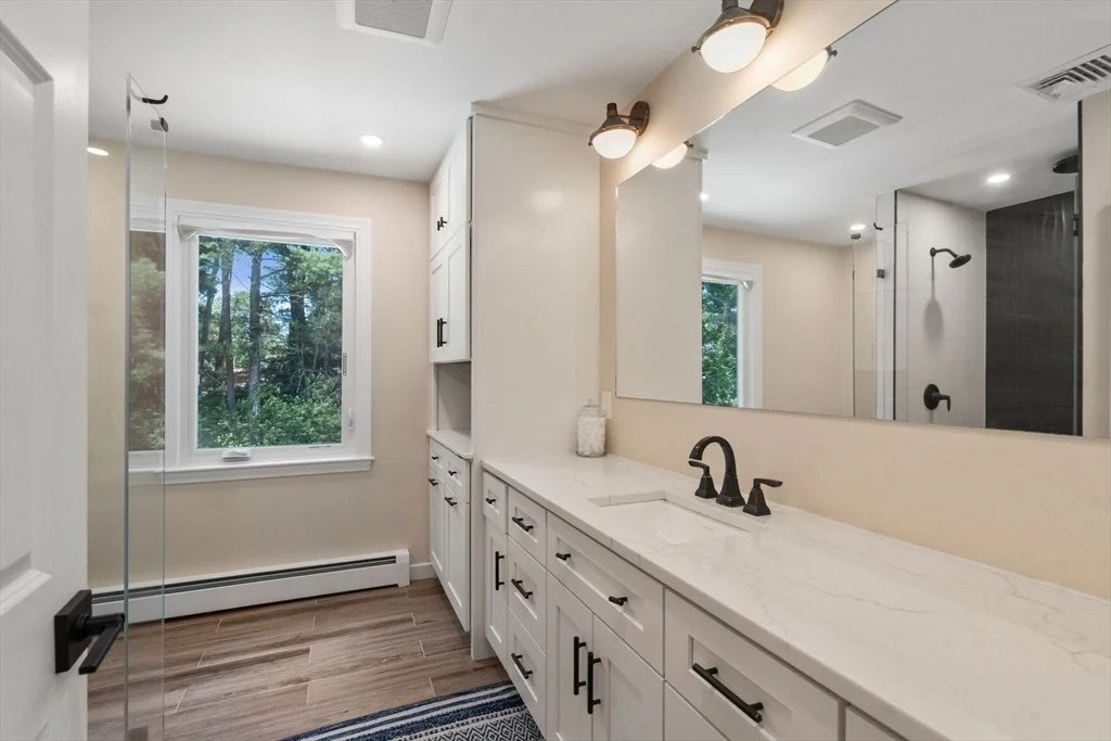 Photo of 10 Steven Ln