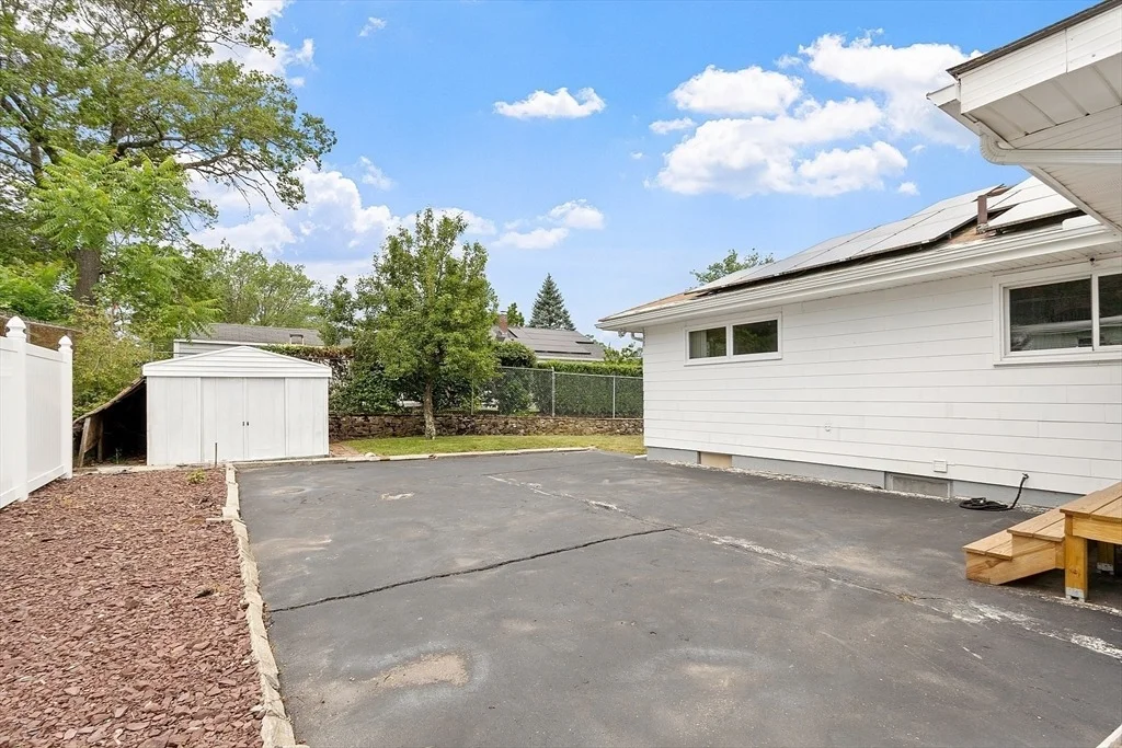 Photo of 33 Durso Ave.