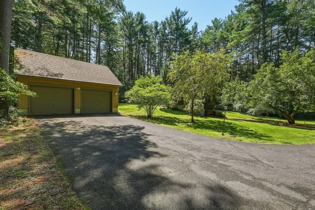 Photo of 15 Ladyslipper Cir
