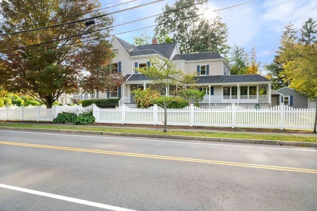 Photo of 719 Webster St