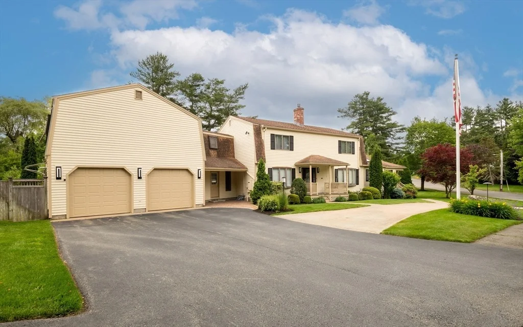 Photo of 7 Wildwood Rd