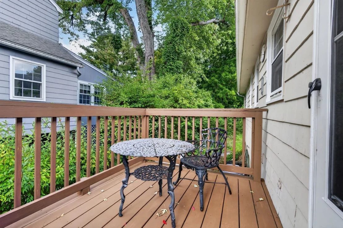 Photo of 24 Grapevine Ave