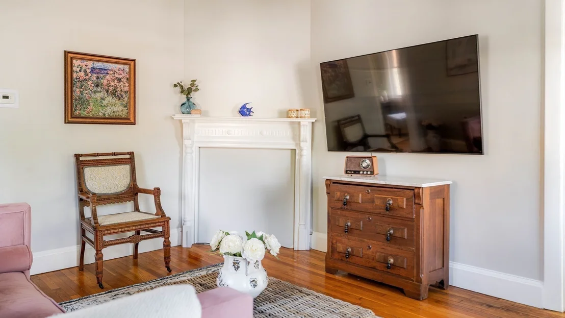 Photo of 4 Dedham Street