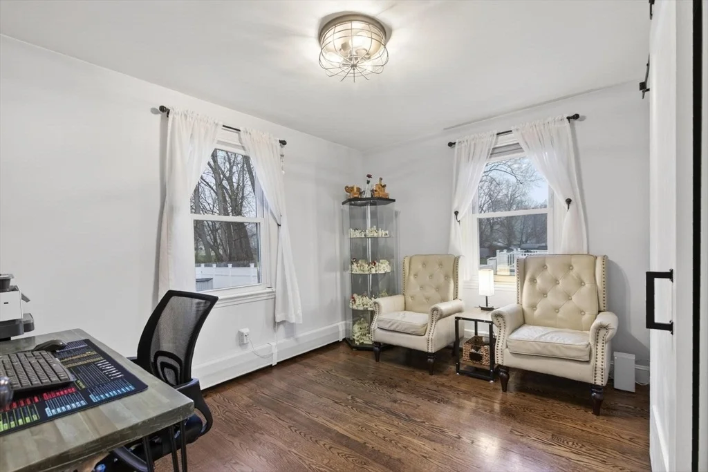 Photo of 58 Leo Ave
