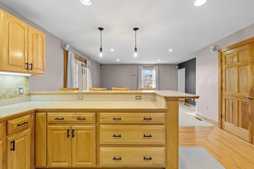 Photo of 7 Deerfield Ln
