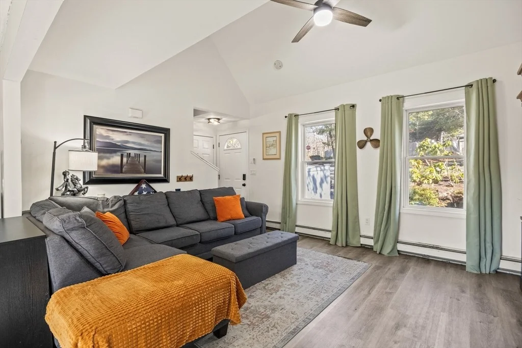 Photo of 7 Santuit Pond Rd