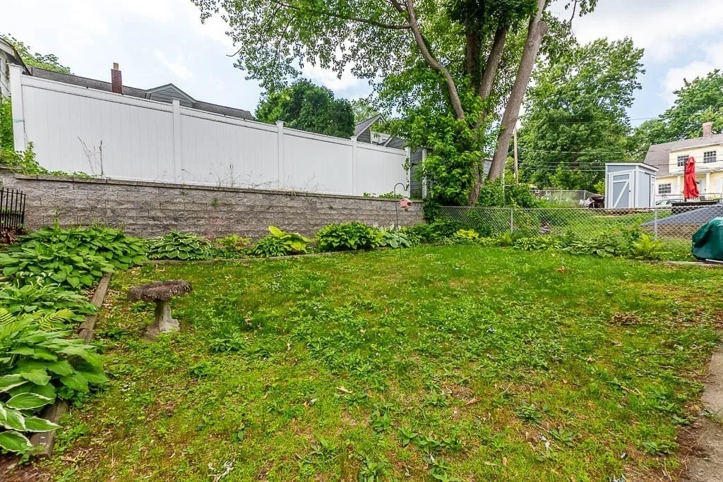 Photo of 28 East Riverside Drive