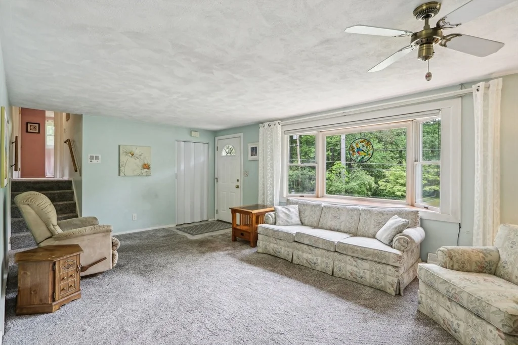 Photo of 51 Barton Dr