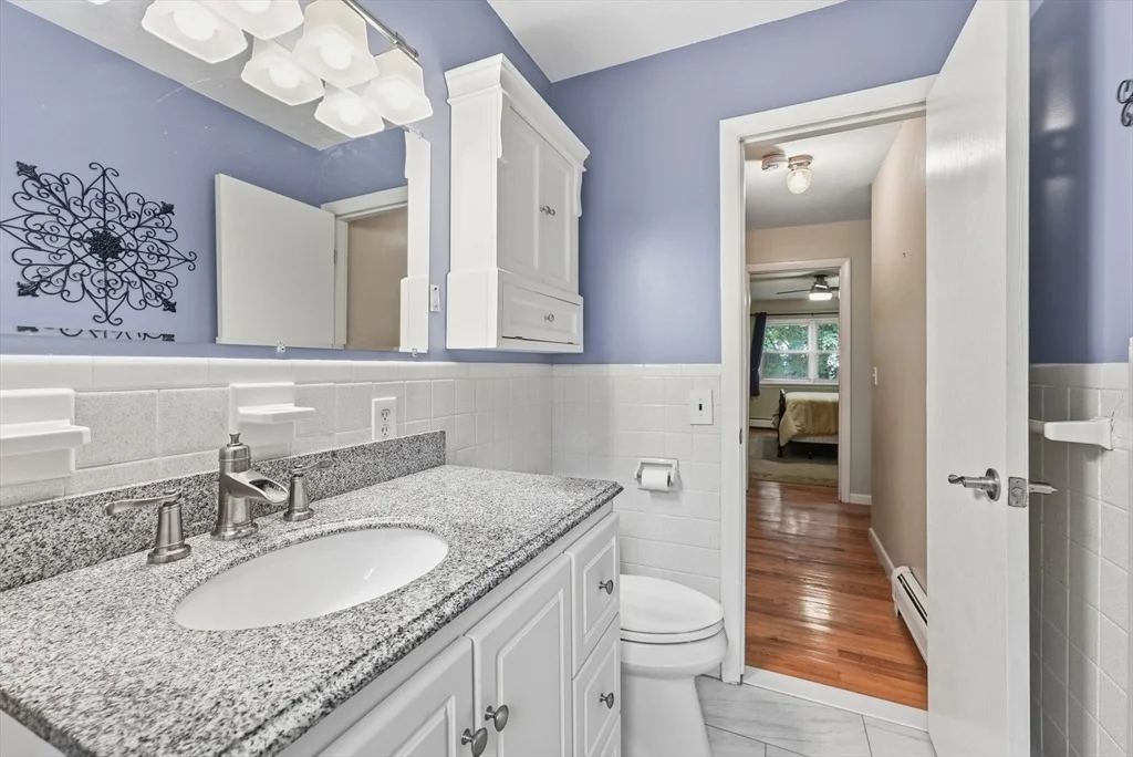 Photo of Unit D at 90 Colonial Circle