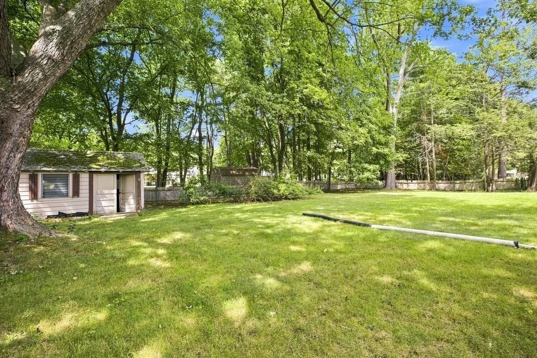 Photo of 8 Charlesgate Road