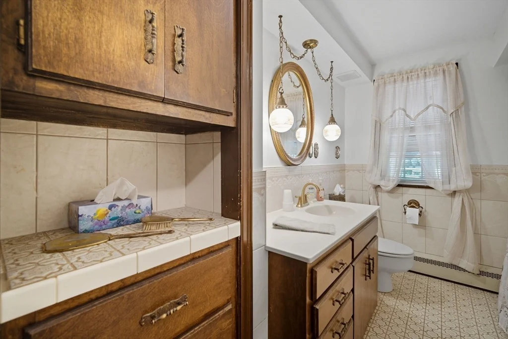 Photo of 43 Greenleaf Ave