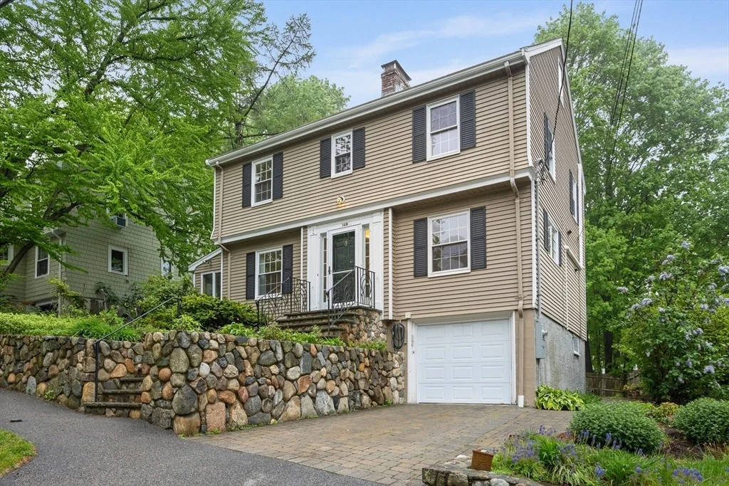 Photo of 168 Cedar Ave