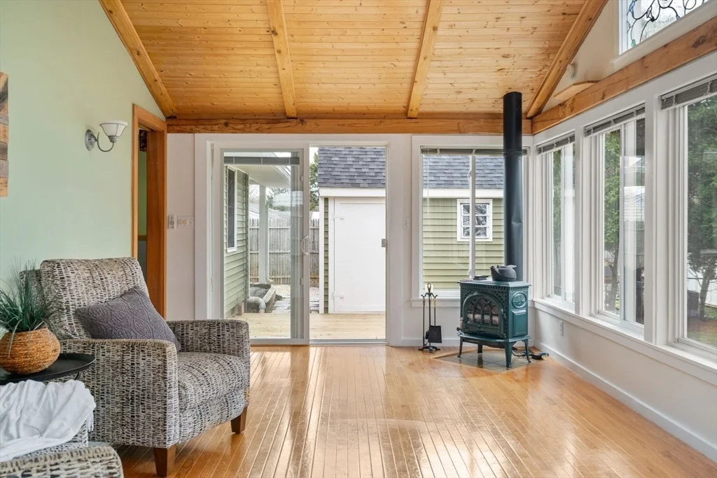 Photo of 15 Martindale Rd