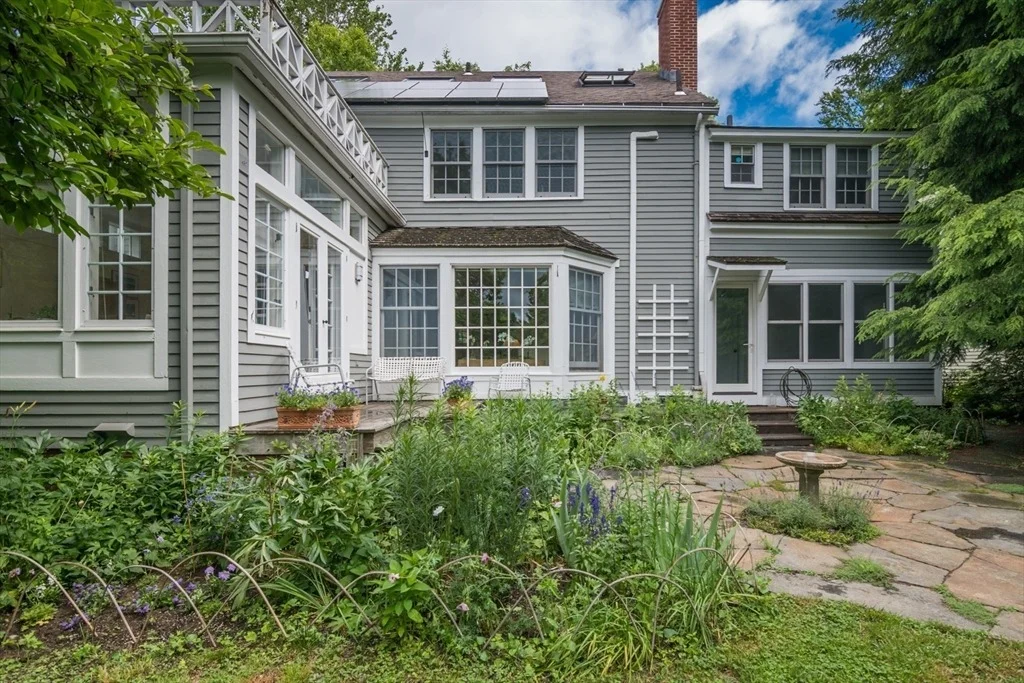 Photo of 52 Ward Ave