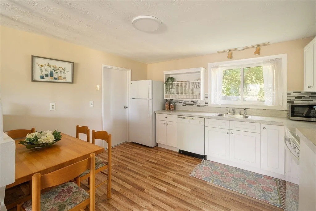 Photo of 9 Upper Joclyn Avenue